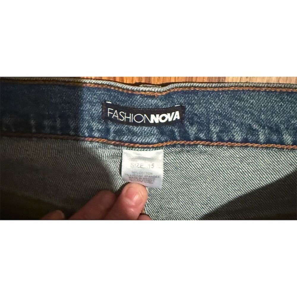 Fashion Nova Multicolor High Rise Jeans Women's Size 15 - Picture 7 of 8